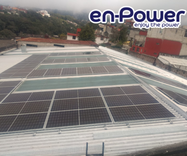 Paneles solares en Teziutlán